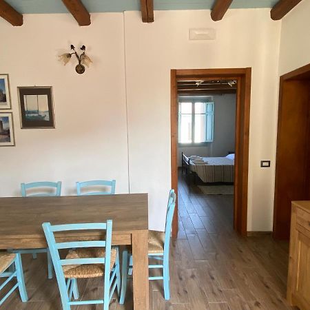 B&B Alba Chiara Oristano Buitenkant foto