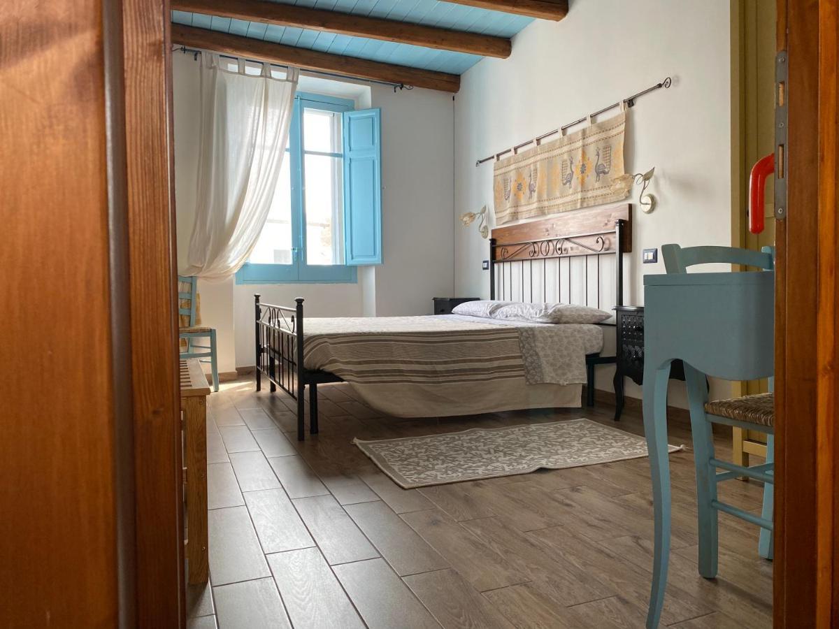 B&B Alba Chiara Oristano Buitenkant foto